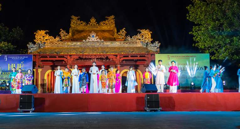 Festival Huế theo hướng 